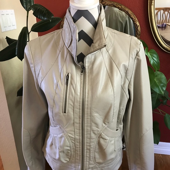 Xhilaration Jackets & Blazers - Xhilaration Vegan Gray Bomber Jacket Lg